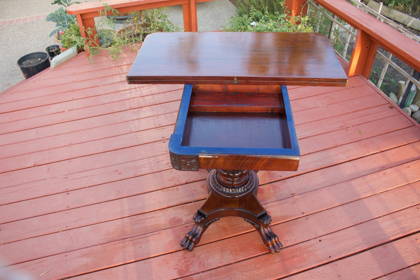 ENGLISH REGENCY MAHOGANY GAMES TABLE