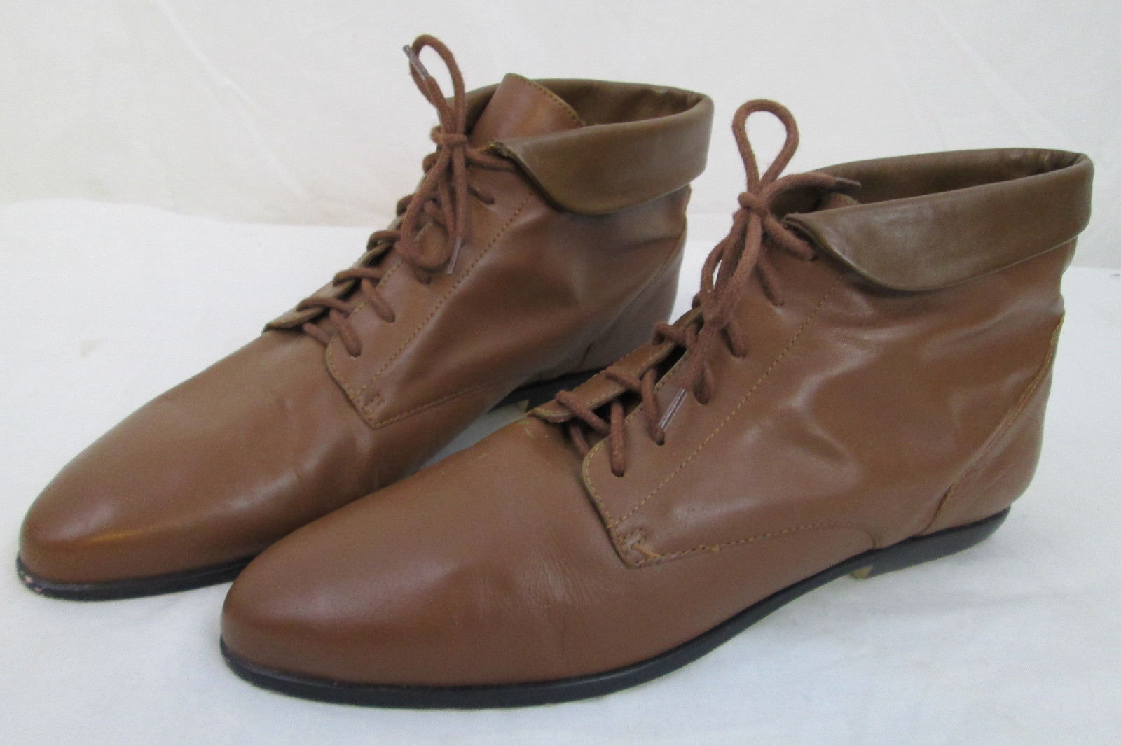 Vintage 80's Brown Leather Womens 7 HUNT CLUB Cuffed Lace-Up Ankle Boots Pointy
