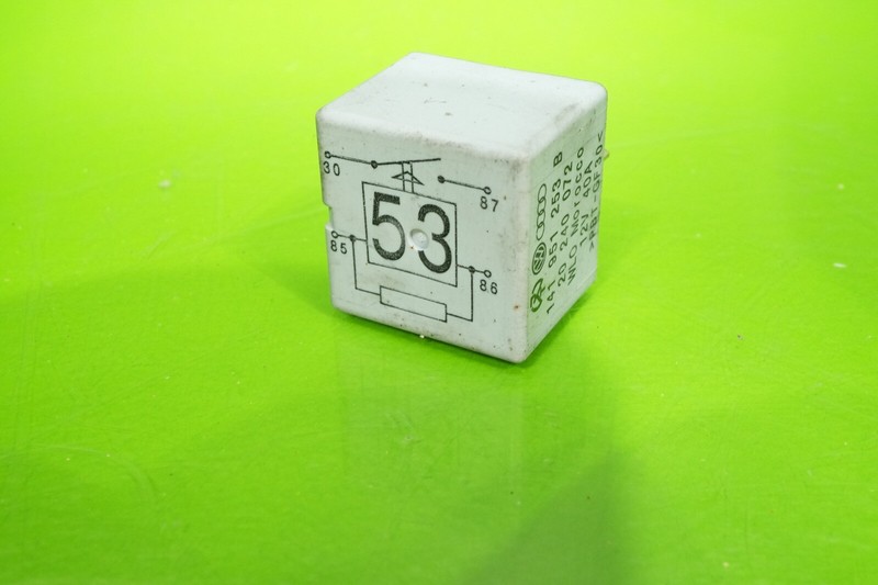 00-06 Audi TT OEM 53 141951253B 12V multi purpose use relay control VW