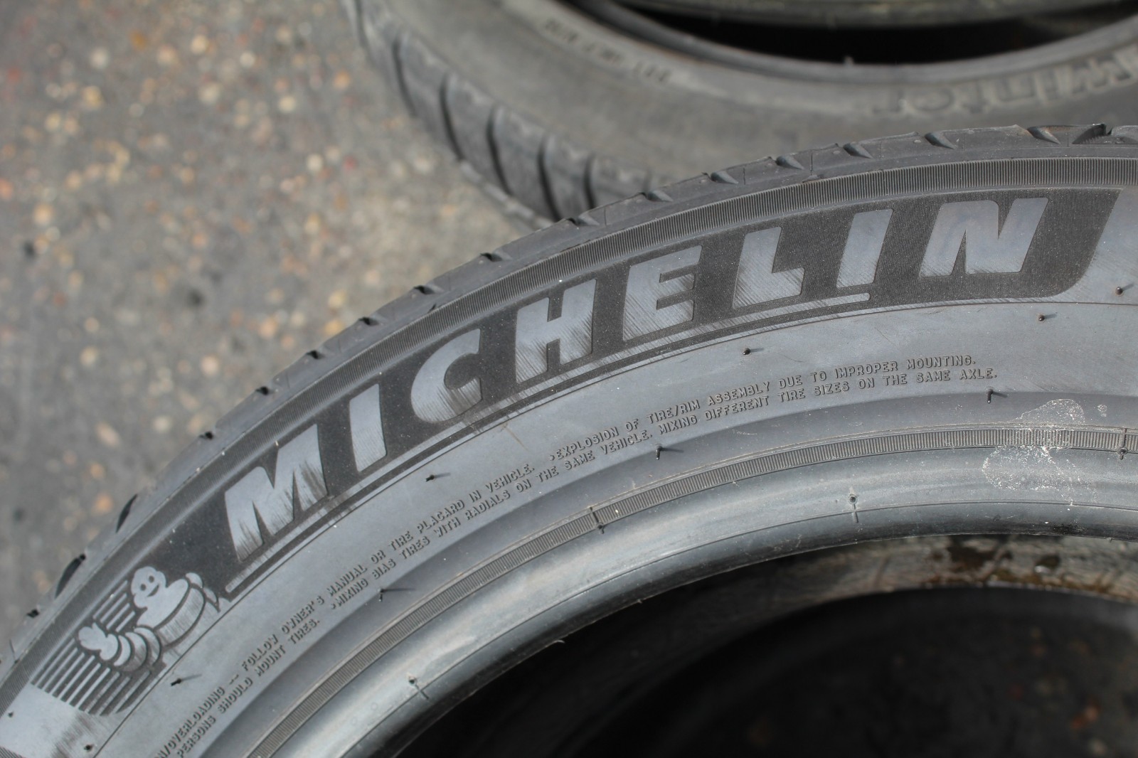 235 50 19 Michelin, Primacy 4 S1, XL 103V, x1 Single Tyre 5.5mm (F1_tyres) L3645