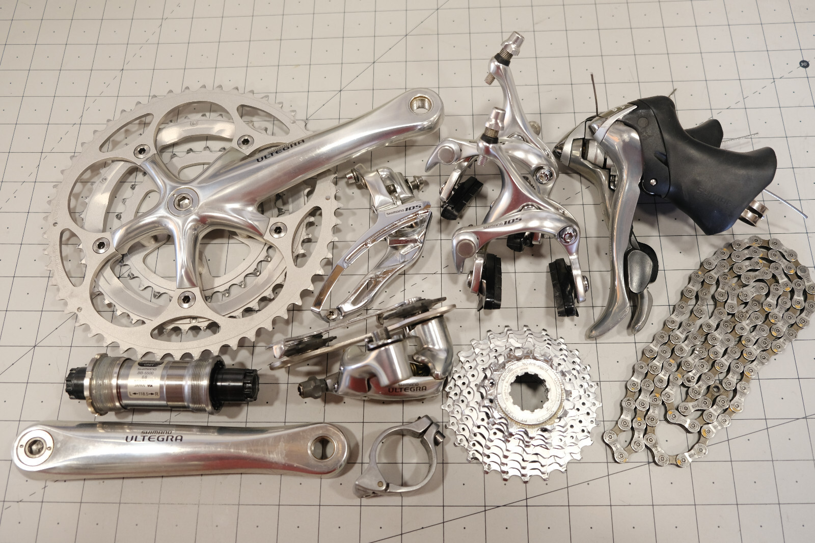 Shimano Ultegra 6500 グループ　セット Shimano Ultegra 600 6500 9 Speed Groupset with 105 Brakes in