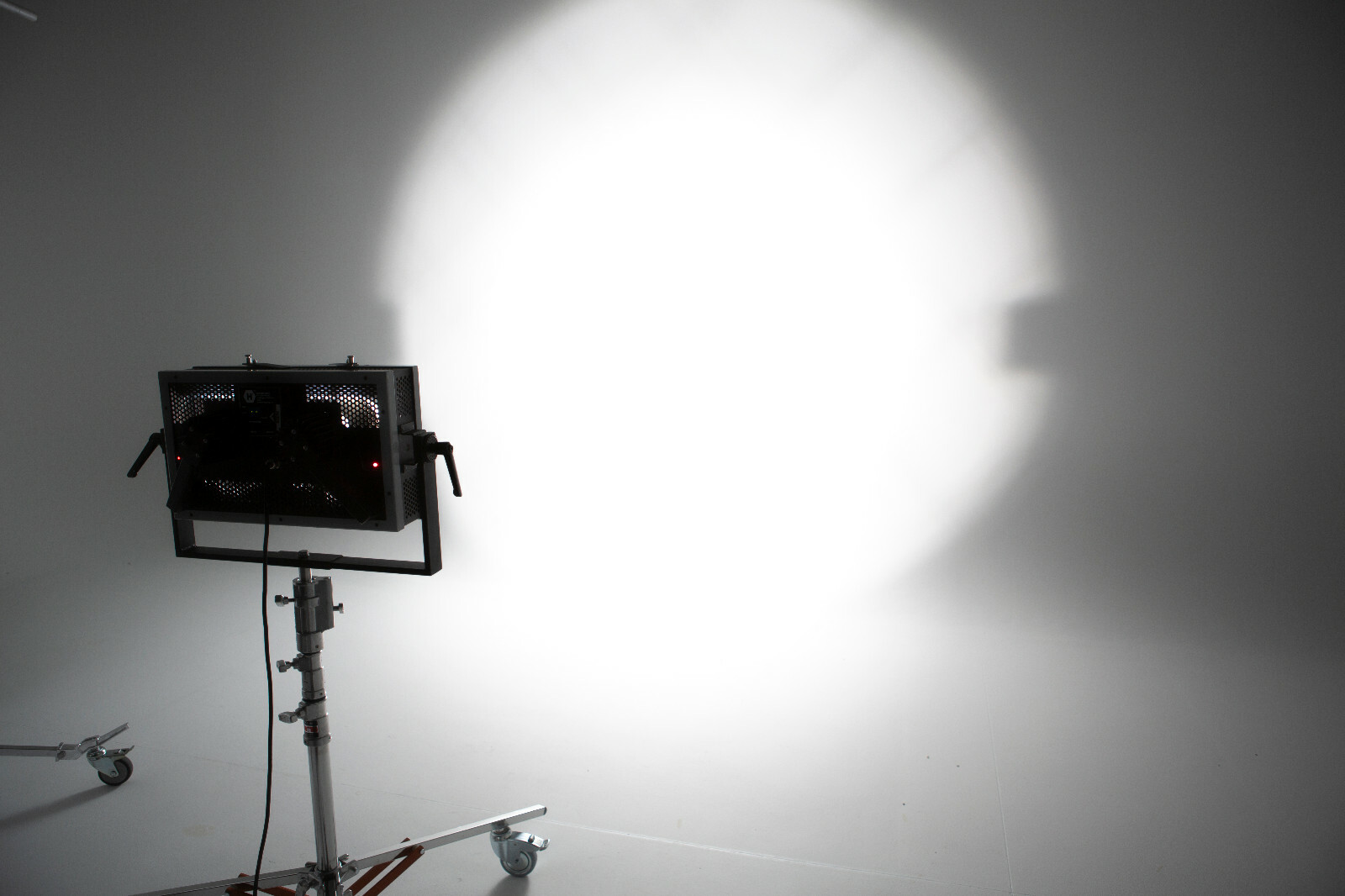 Hive Killer Plasma Light Kit - Arri, Mole Richardson, HMI, LED