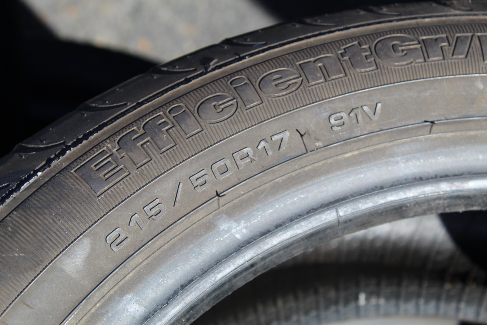 215 50 17 Goodyear, Efficient Grip, 91V, x2 A Pair 6.5mm (F1_tyres) FOD L2918