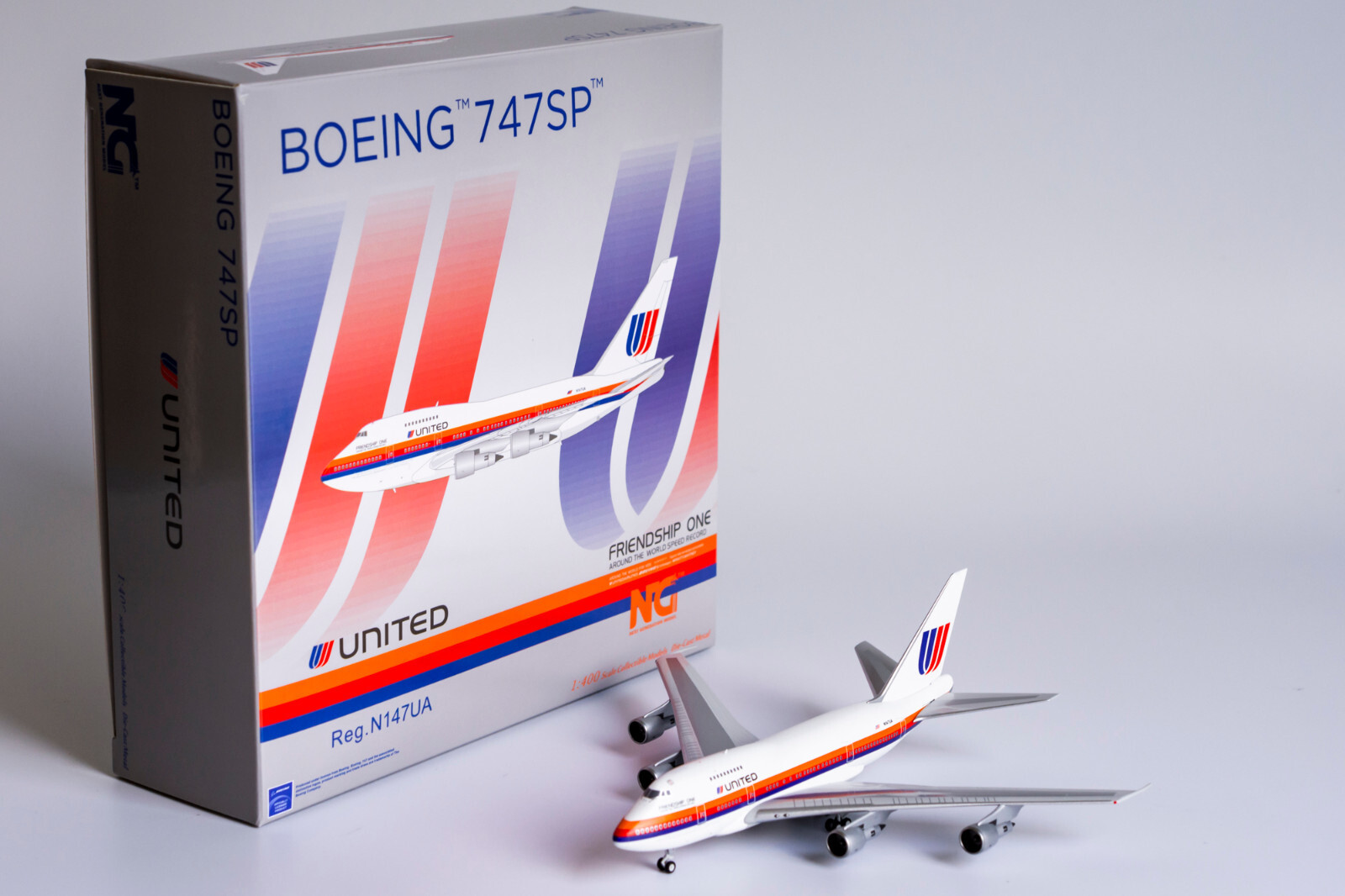 ユナイテッド航空 747SP N147UA 1/400 Amazon.co.jp: ユナイテッド航空 747SP N147UA 1/400 : おもちゃ