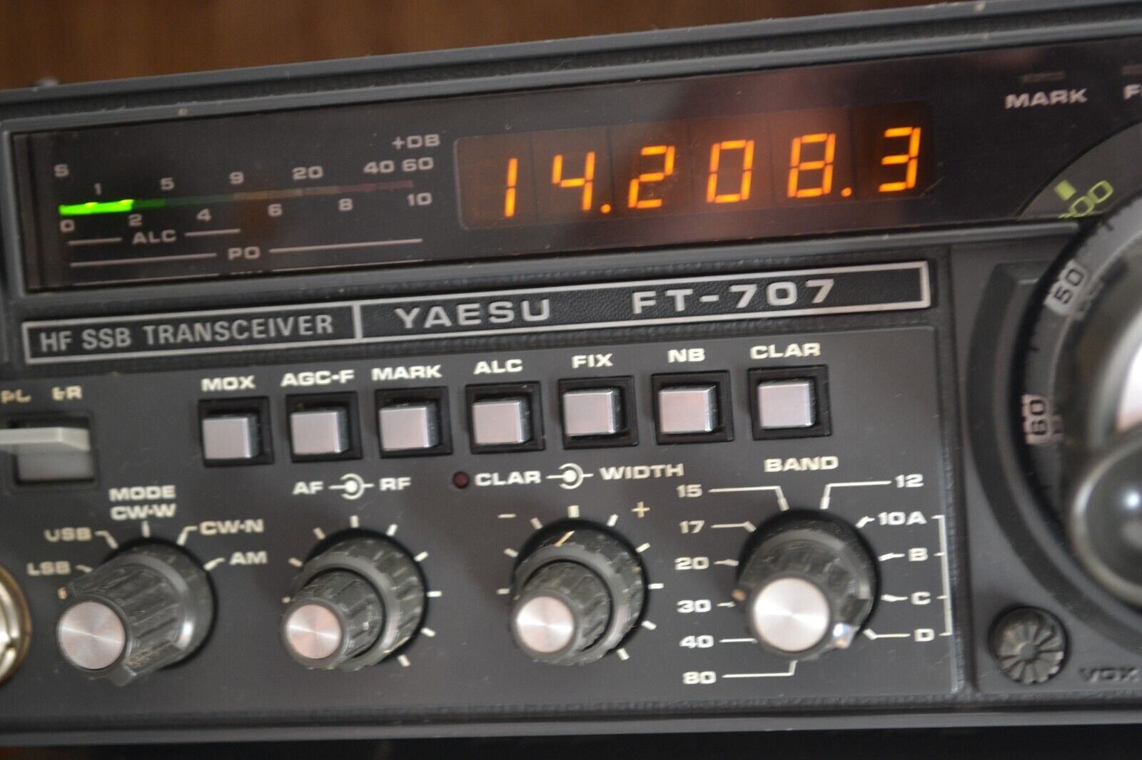 Yaesu FT-707 HF Transceiver | Ham Radio Transceiver Yaesu FT-707 HF Transceiver | Ham Radio Transceiver