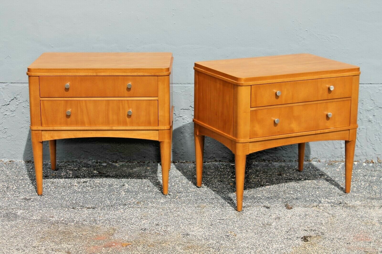 MID CENTURY ETHAN ALLEN PAIR BEDSIDE NIGHTSTANDS