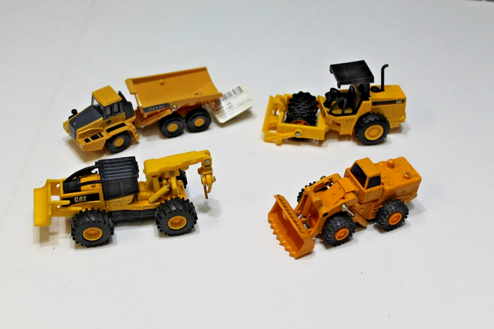 Mattel Matchbox Cat Skidder Grapple Roller John Deere Dump