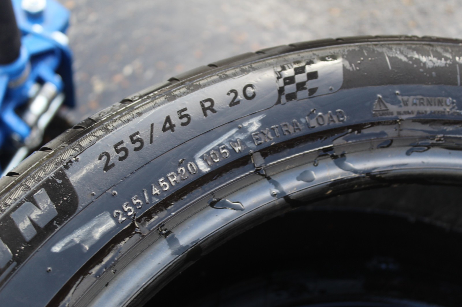 255 45 20 Michelin, PS 4 SUV, MO, XL, 105W, x1 Single, 4.5mm (f1_tyres) FO L3758