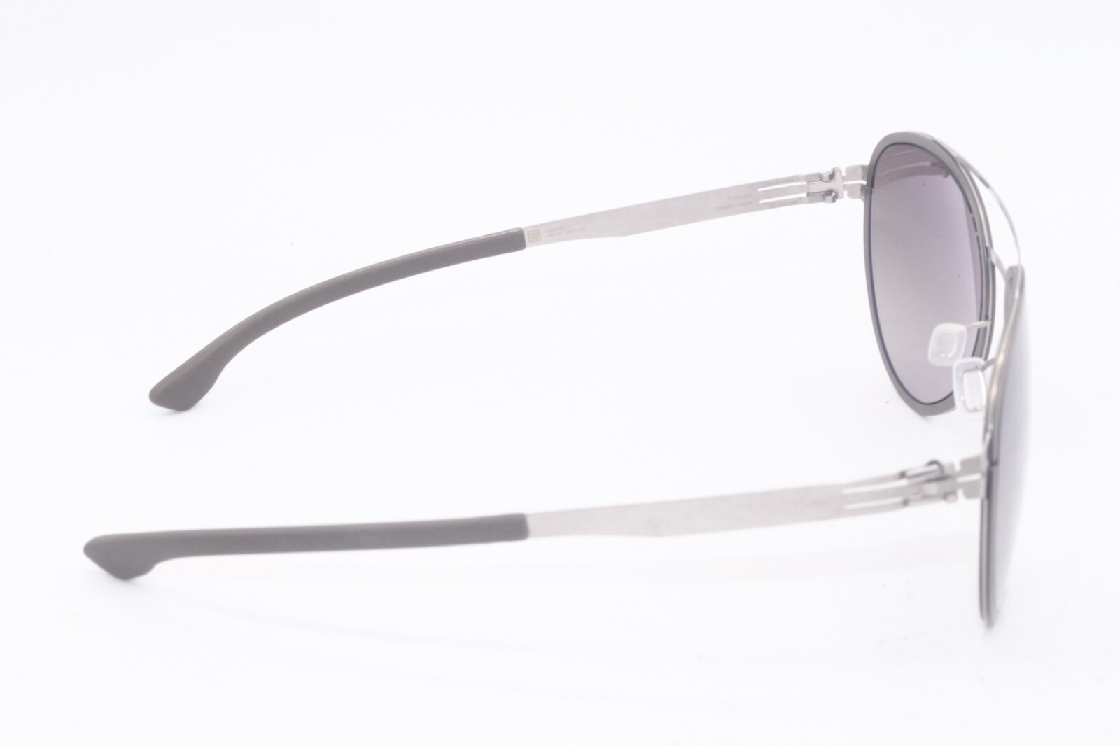 Pre-owned Ic! Berlin Ic Berlin Ferrum Graphite Gunmetal With Grey Gradient Lens Sunglasses 59-19 In Gray