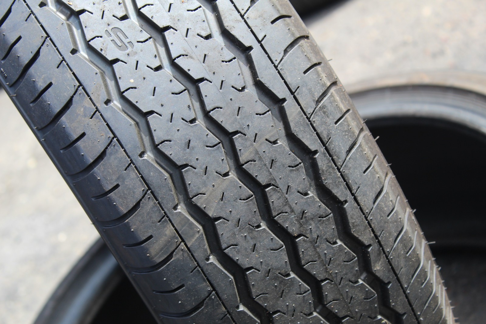 New 215 70 15C Sunny, Tracforce, 109/107S, x1 Single Tyre (F1_tyres) YD118