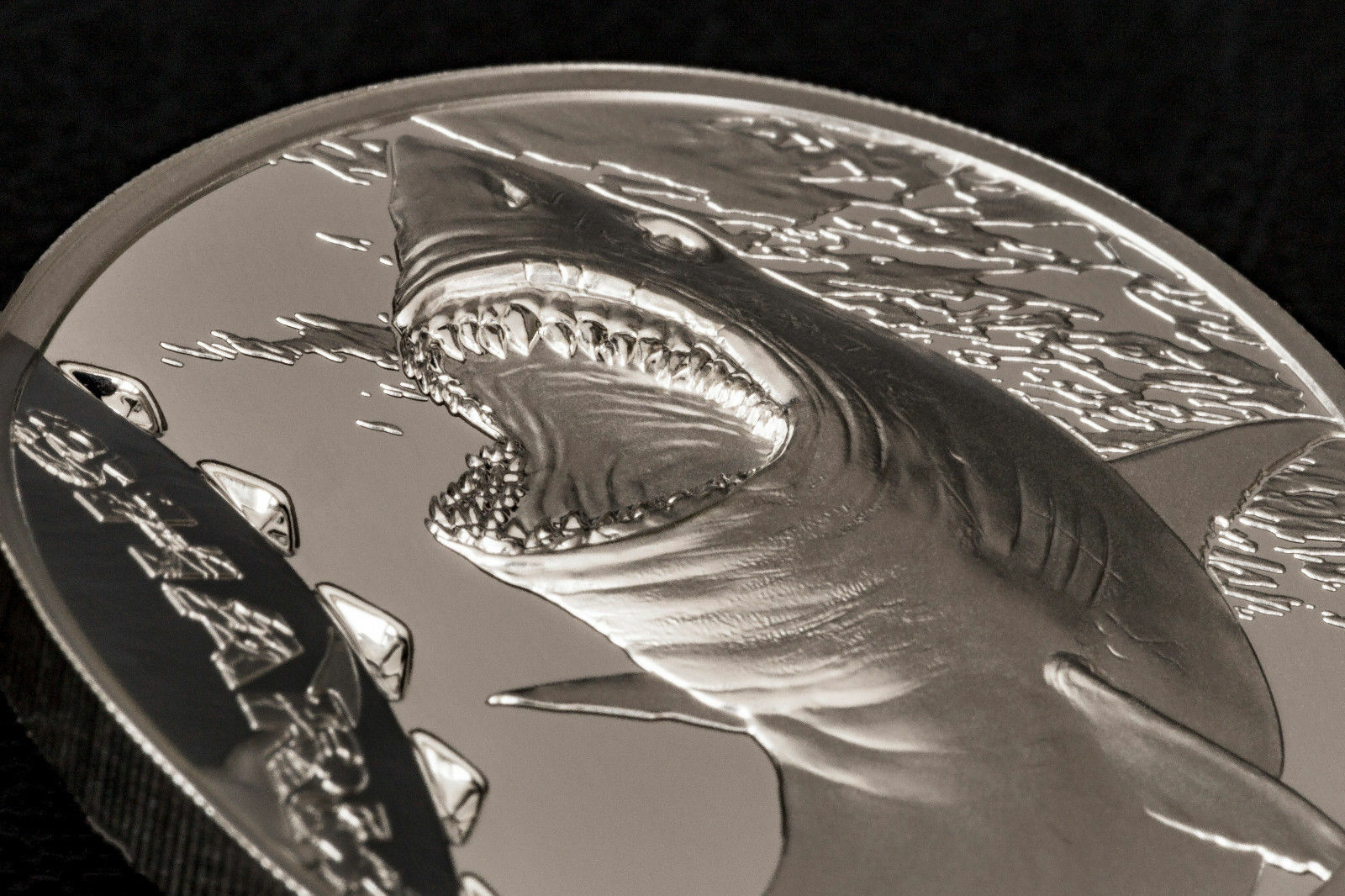 COA # 392-999 - Palau 2017 5$ Shark Bitemarks 1oz Silver Coin Proof