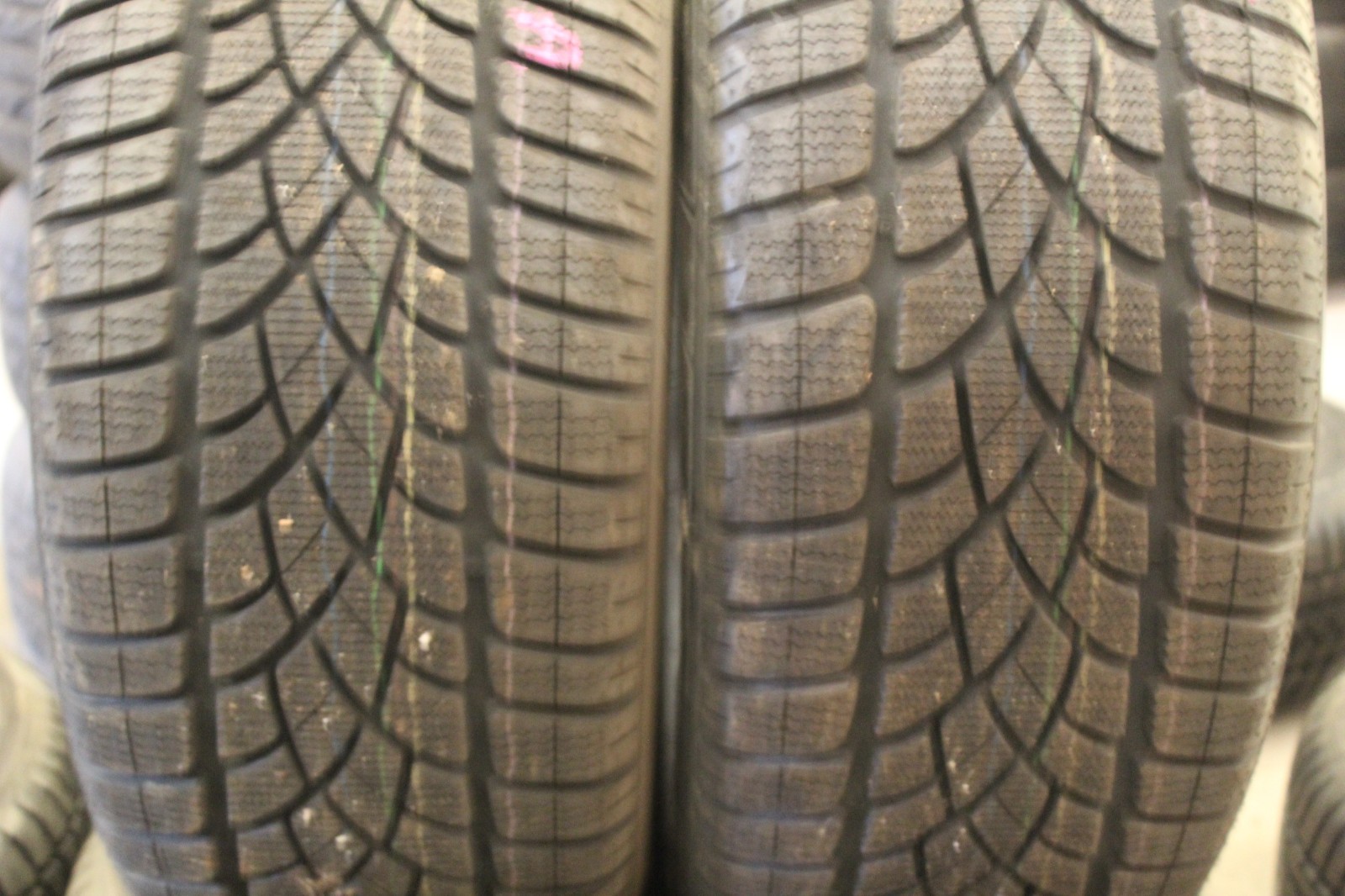 New 245 50 18 Dunlop, RunFlat, Winter, 100H, x1 Tyre (F1_tyres) X142