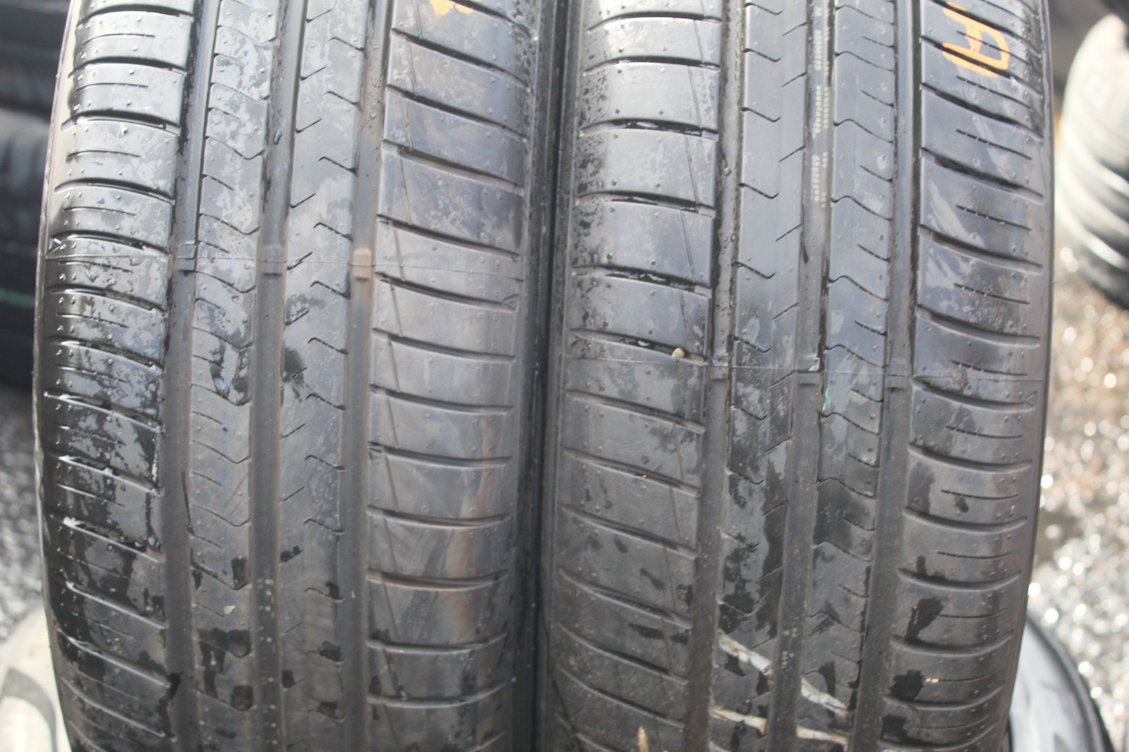 New 205 60 16 Maxxis, Mecotra 3, 96H, x1 Tyre (F1_tyres) L3776