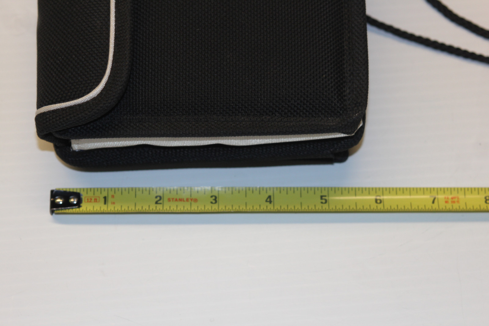 Vintage Genuine Nintendo Gameboy Advance - Video Game Storage Carrying Case