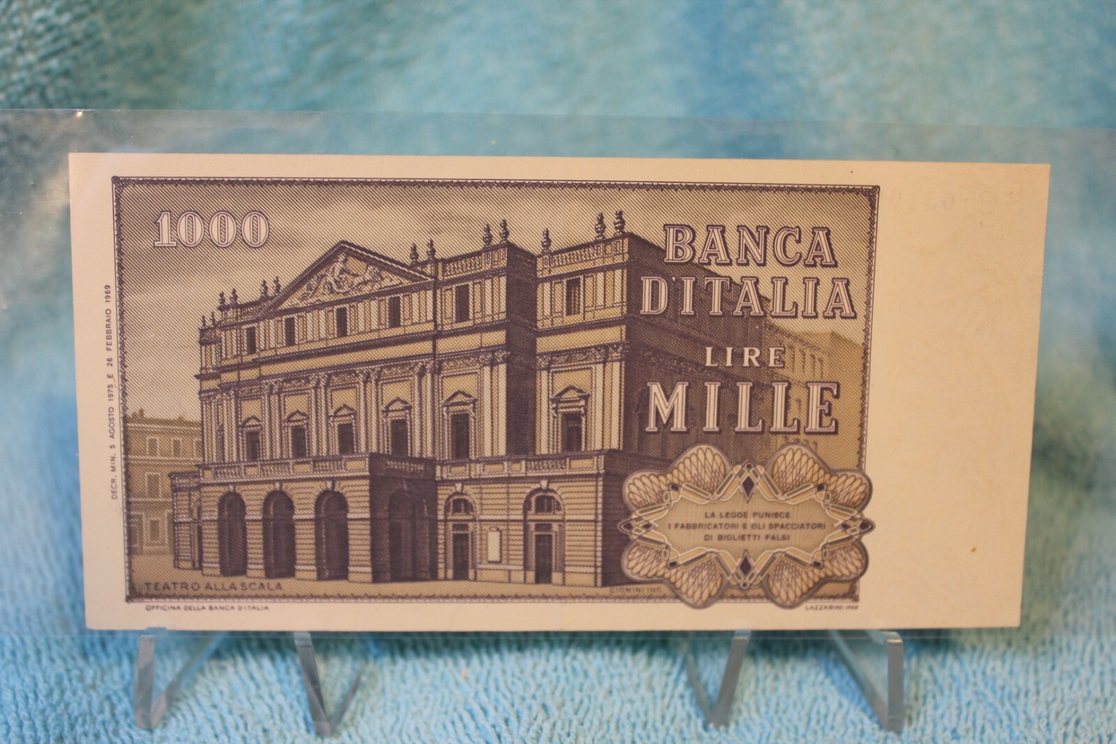 1000 Italian Lire banknote (La Scala) Comes in Stiff Plastic Sleeve