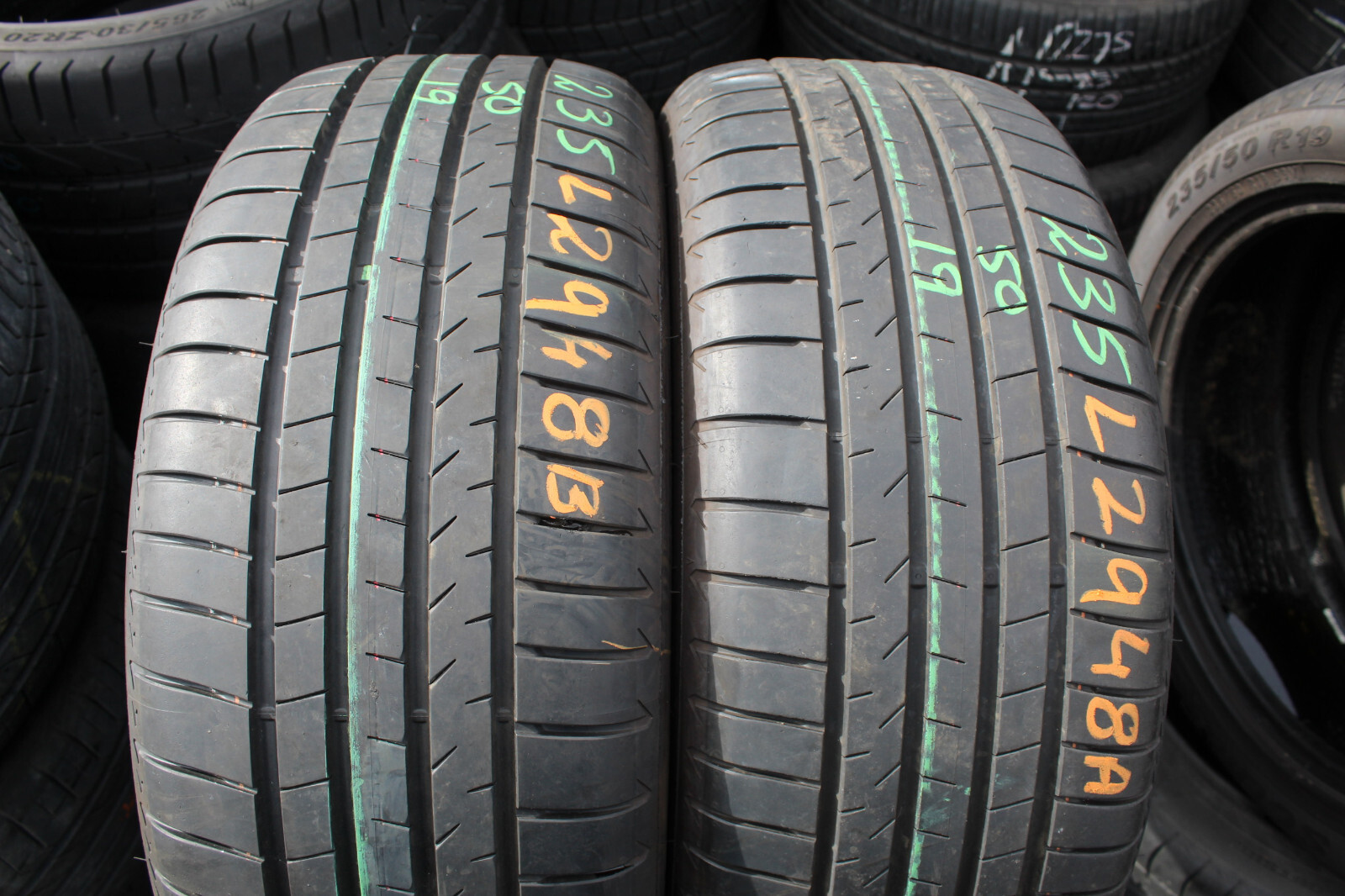 235 50 19 Bridgestone, Alenza 001, 99V, x2 A Pair 6.7mm (F1_tyres) L2948