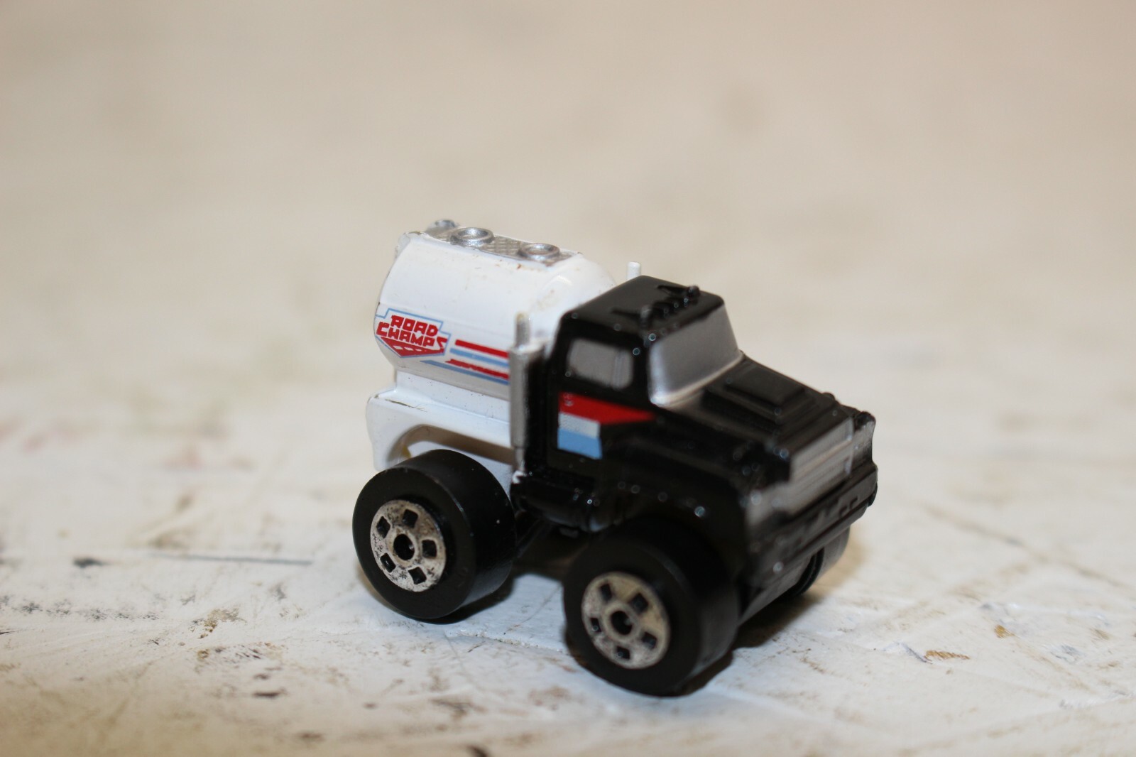 ロードチャンプ社(Road Champs)1987年製12台セット ロードチャンプ社(Road Champs)1987年製4台セット - メルカリ