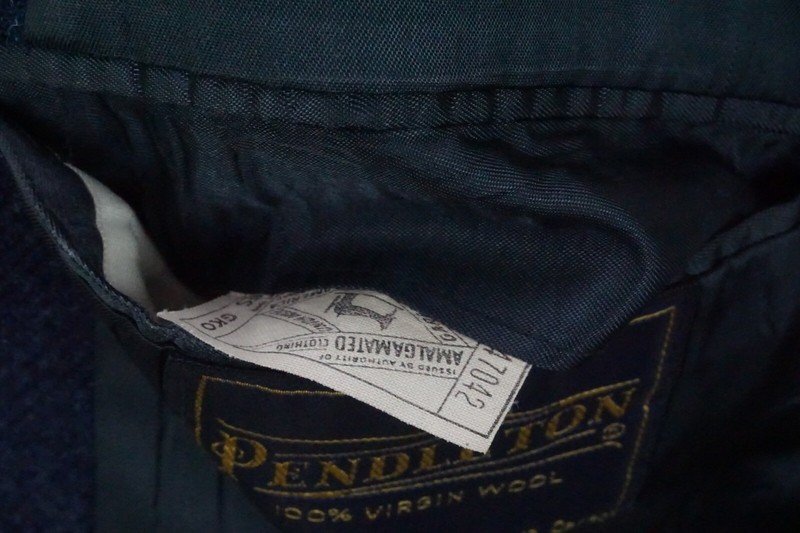 Pendleton VINTAGE Virgin Wool Tweed Blue Leather Detail Sport Coat Jacket Sz 43R
