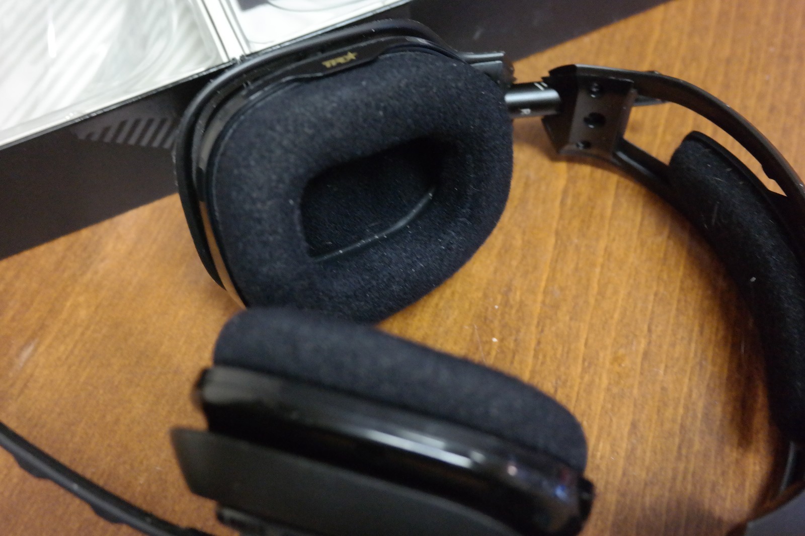 ASTRO Gaming A40 TR Gaming Headset for Xbox One, PS4, PC Black (08)