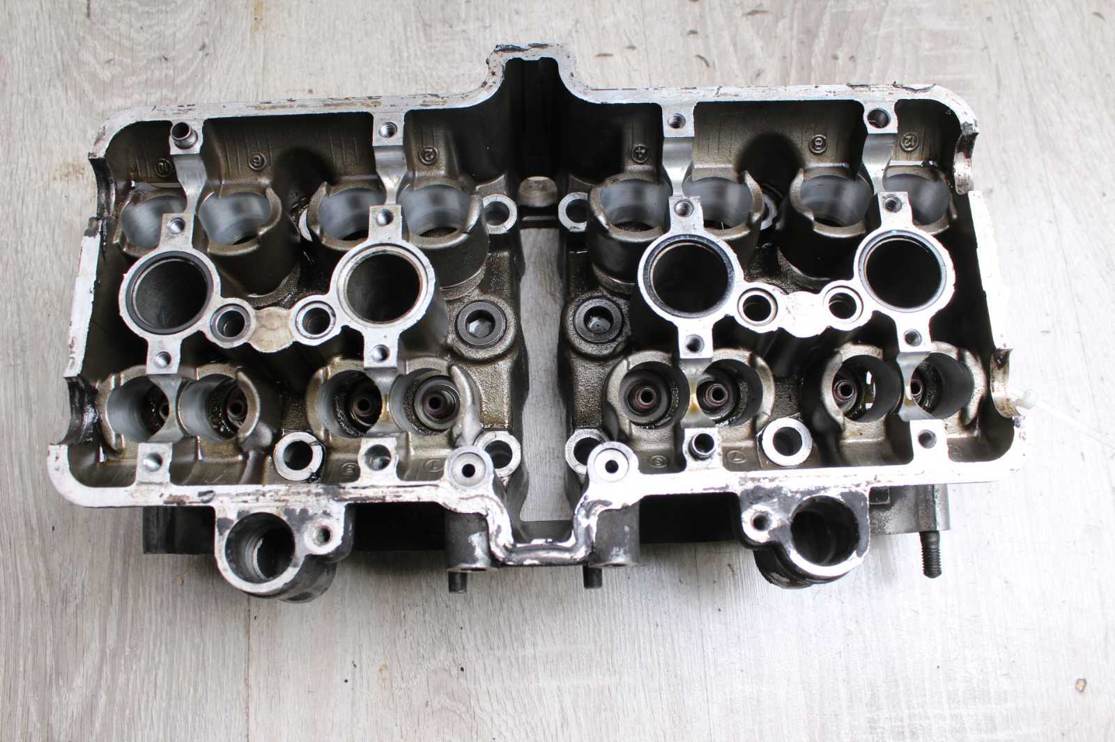 Cylinder head Kawasaki ZZR 600 ZX600E1-3 93-95 | eBay