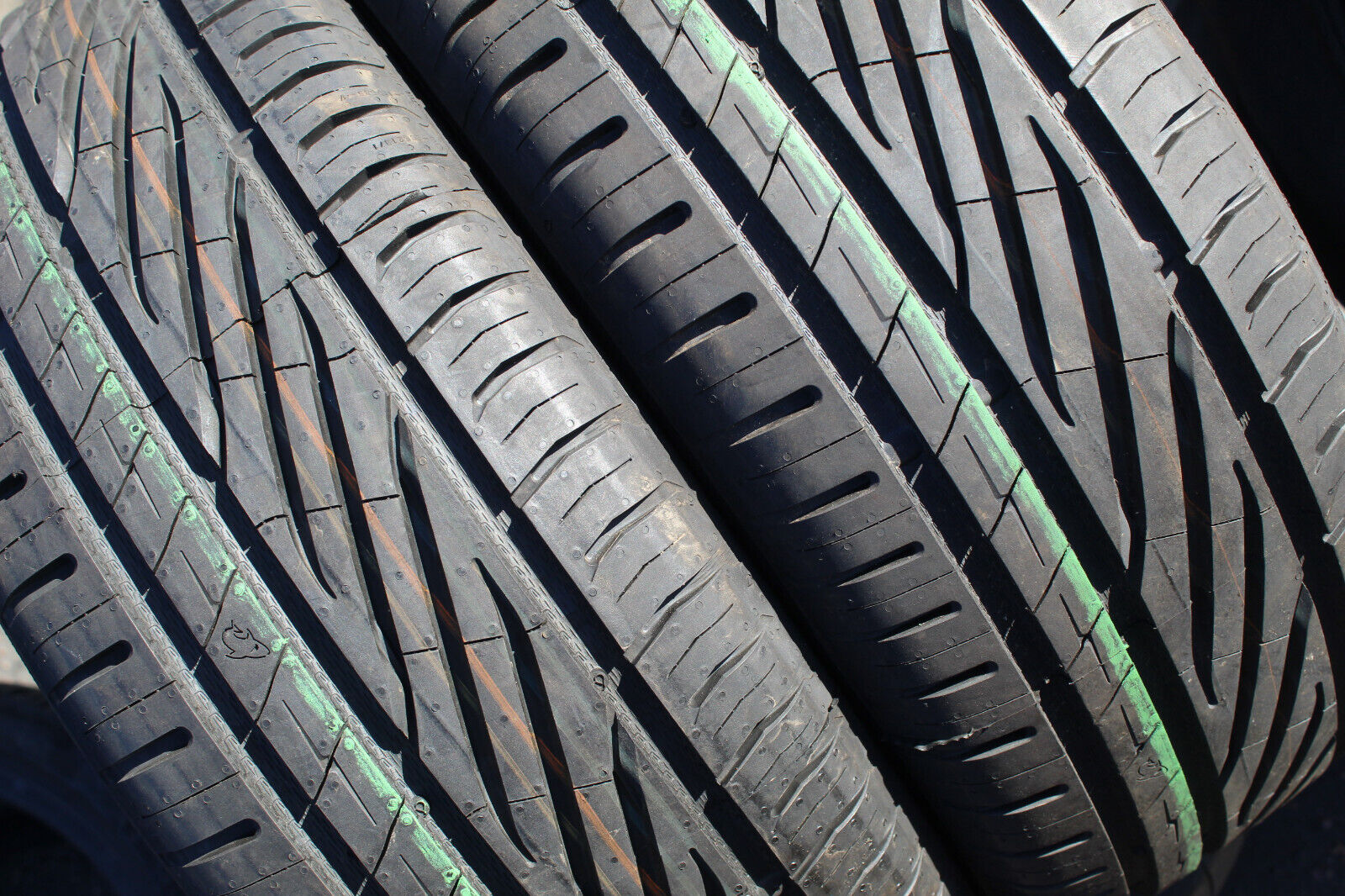 New 215 55 16 Uniroyal, Rain Sport 5, 93V, x2 A Pair (F1_tyres) L3378
