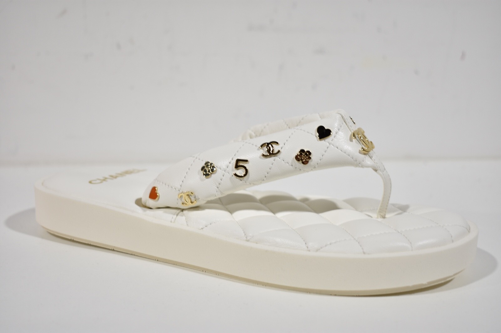 CHANEL シャネル　ノースリーブ　SALE セール 登場から人気沸騰 中古・古着通販】CHANEL ノースリーブ