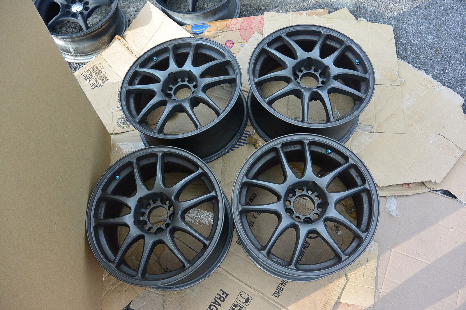 WORK CR KAI 17インチ 114.3 5穴 8J+32 メッキ 2本 WORK CR KAI 17インチ 114.3 5穴 8J+32 メッキ 2本 WORK Emotion