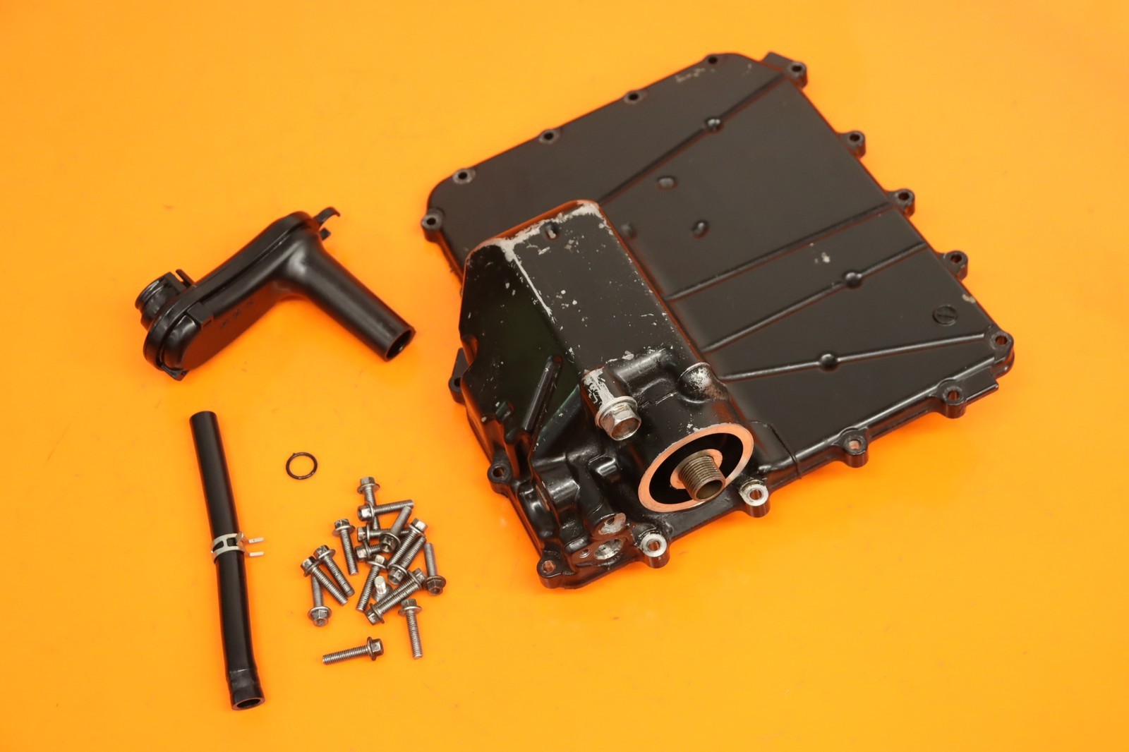 仁 2012-2023 KAWASAKI NINJA ZX14R OEM ENGINE MOTOR BOTTOM OIL PAN