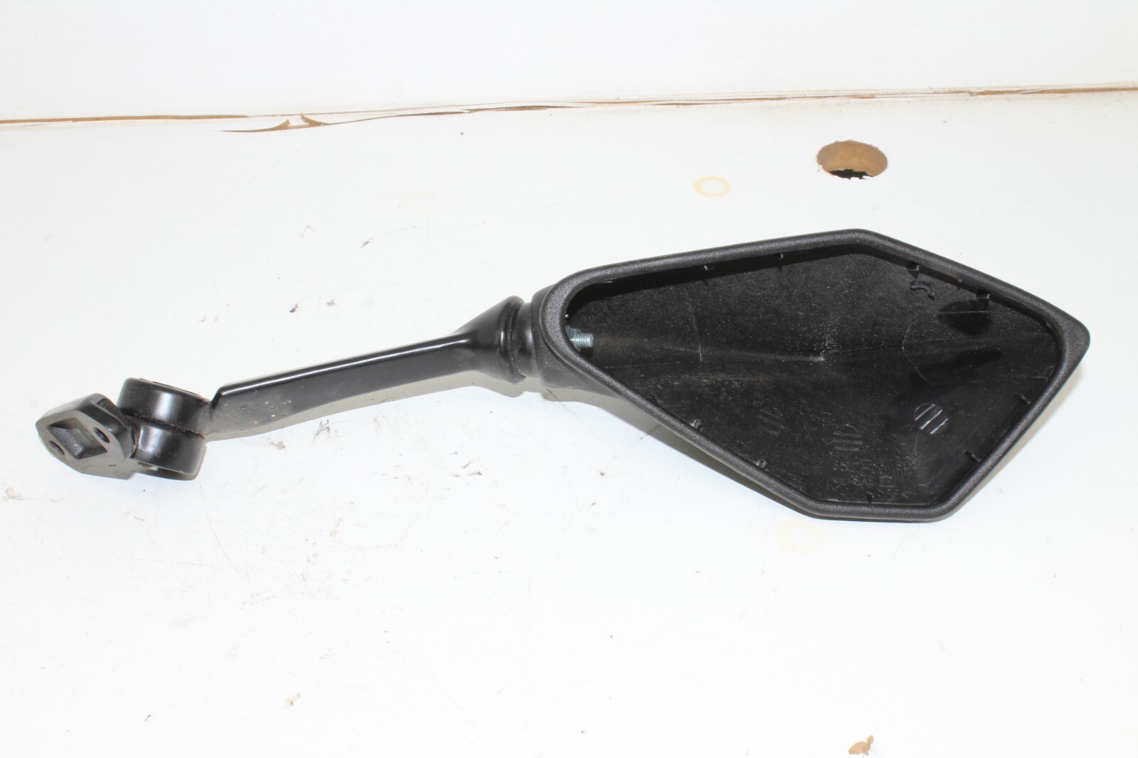 Riho　1001 2013-2018 KAWASAKI NINJA ZX6R RIGHT MIRROR HOUSING 56001