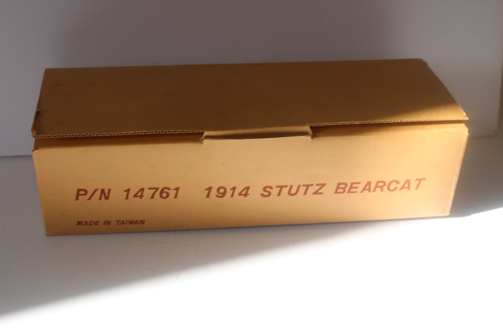 D.I.Y Antique Wooden Model Car Kit-1914 Stutz Bearcat-15
