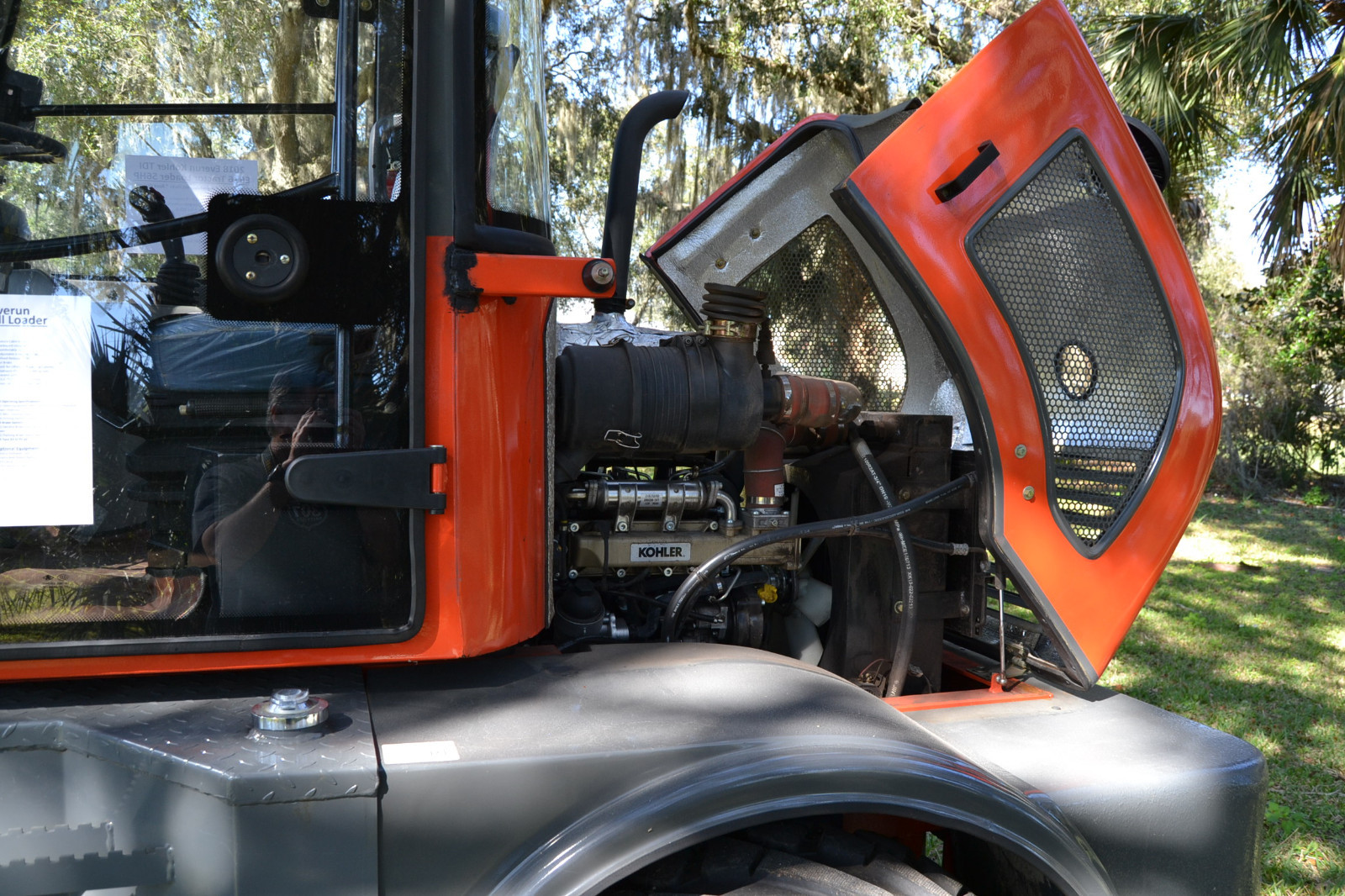 2018 Benelux-Everun Turbo Diesel Enclosed Cab 4x4 Tractor Loader Heated AC