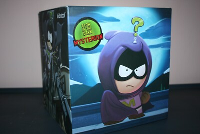 KIDROBOT SOUTH PARK 2016 BEST BUY EXCLUSIVE 7'' GID MYSTERION DESIGNER ART TOY