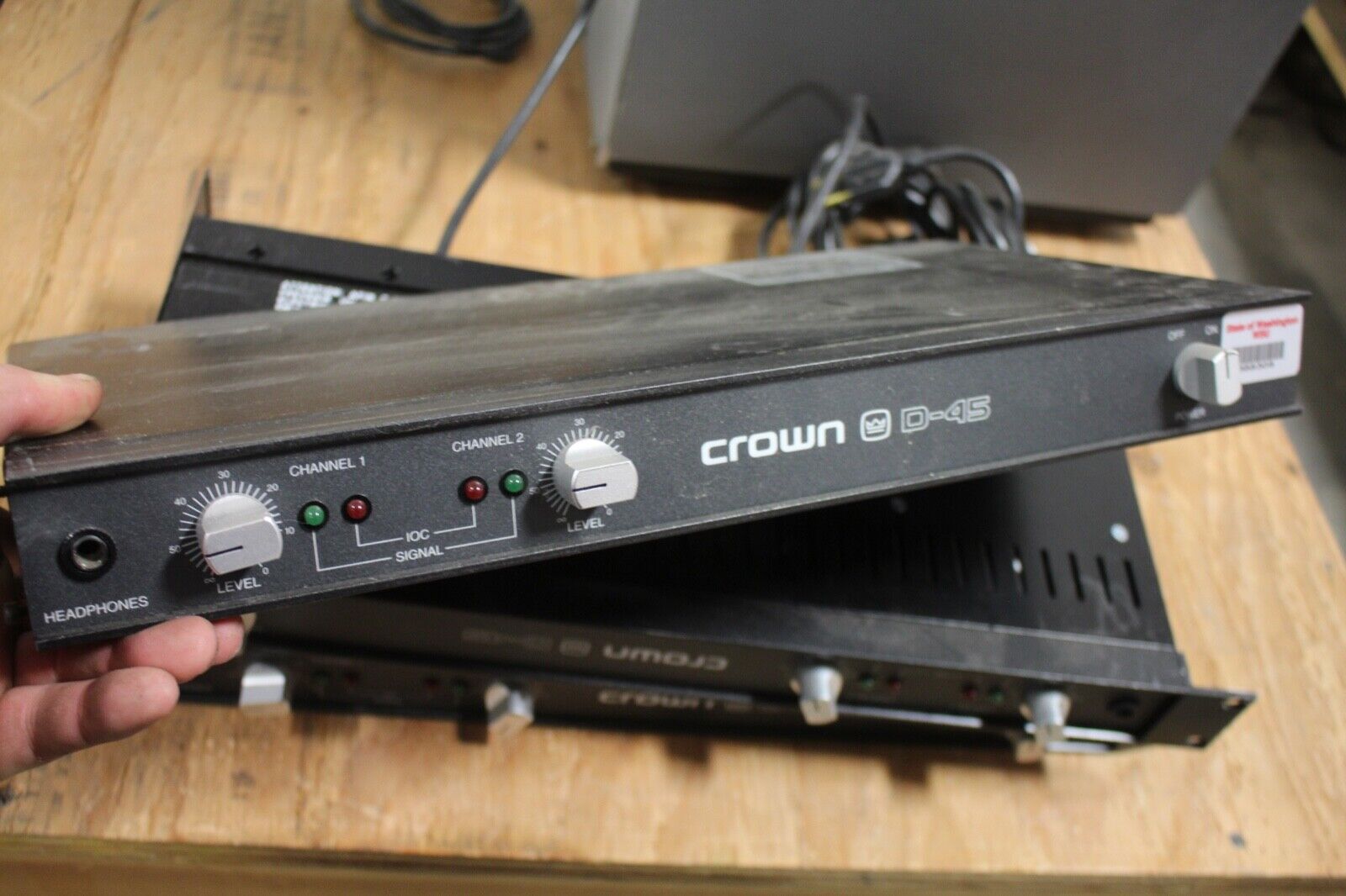 CROWN D-45 2 CHANNEL STEREO AUDIO POWER AMPLIFIER | eBay CROWN D-45 2 CHANNEL STEREO AUDIO POWER AMPLIFIER | eBay