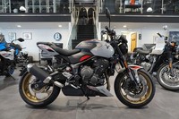Triumph Trident 800, 2026, Ash Grey. IN STOCK NOW Only £9345.