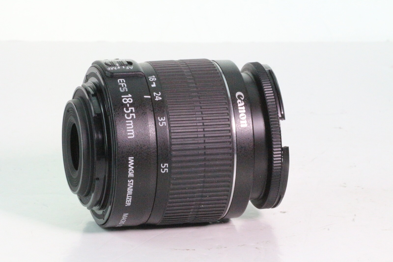 BROKEN Canon Zoom EF-S 18-55mm  For Parts