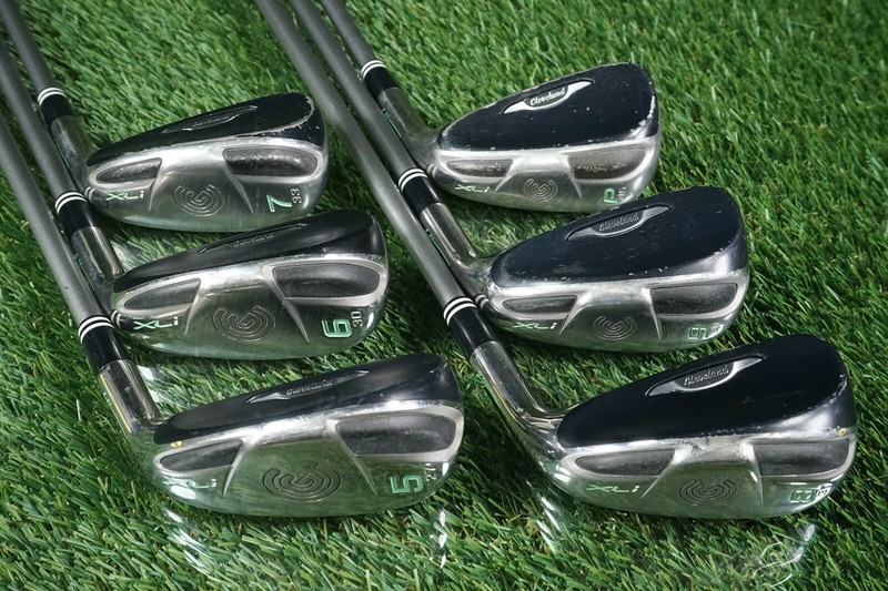 CLEVELAND XLI WOMENS 5-P HYBRID IRONS SET W/ YSQT LADIES FLEX SHAFTS
