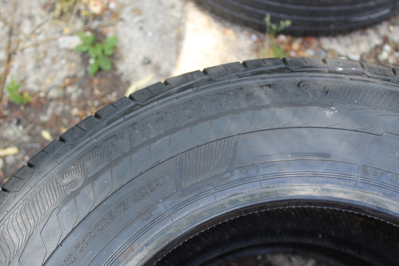 New 235 65 16C Semperit, Van Life 2, 115/113R, x1 Single Tyre (F1_tyres) X14