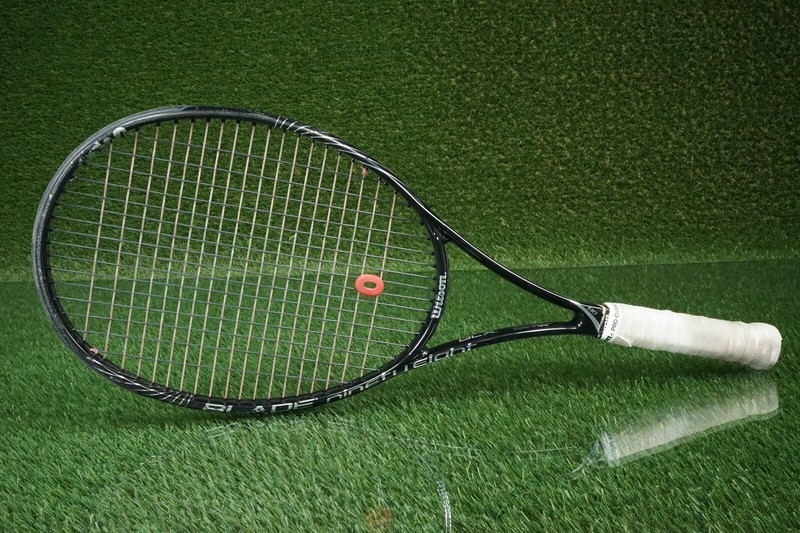 WILSON BLADE 98 BLX AMPLIFEEL TENNIS RACKET, 3