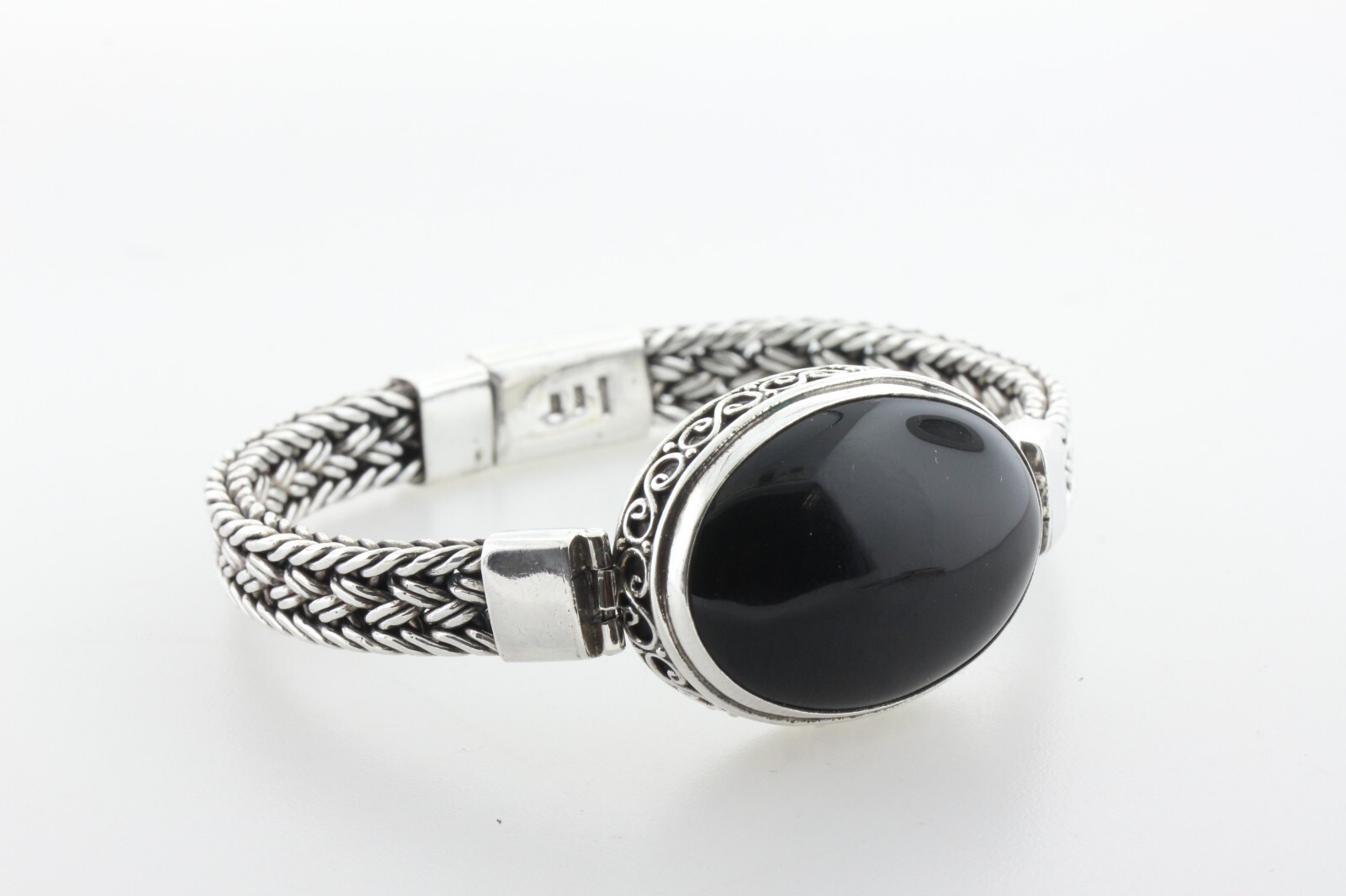 Sterling Silver Oval Onyx Cabochon Granulated Design Ring Sterling Silver Oval Onyx Cabochon Granulated Design Ring