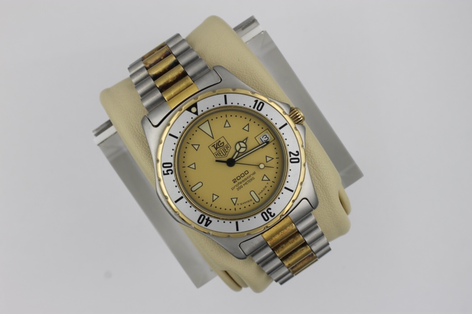 TAG Heuer プロフェッショナル2000シリーズ 974.006 TAG Heuer 2000 Series 974.006 Price as of September 2025