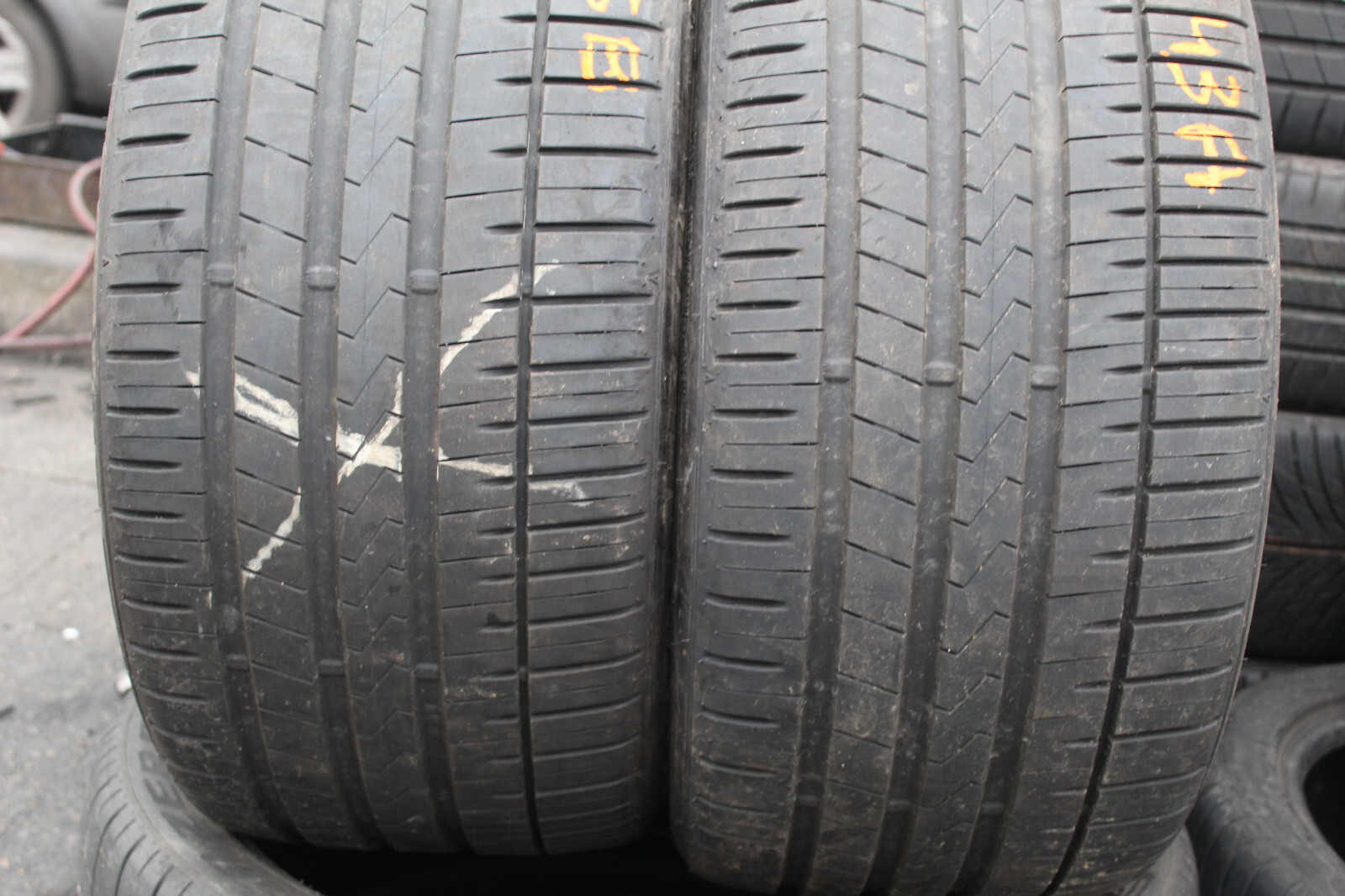 285 30 21 Falken, Azenis FK510 SUV, XL, 100Y, x2 A Pair 6.2mm (F1_tyres) L3243