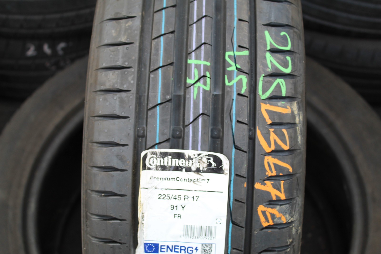 New 225 45 17 Continental, PC 7, EV, 91Y, x1 Single Tyre (F1_tyres) L3676