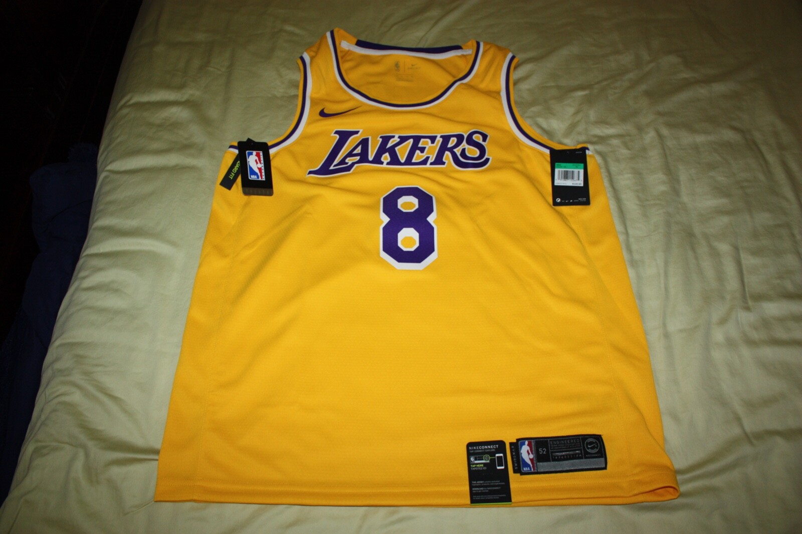 Nike NBA Kobe Bryant L.A. Lakers Icon Swingman Home 8 Jersey