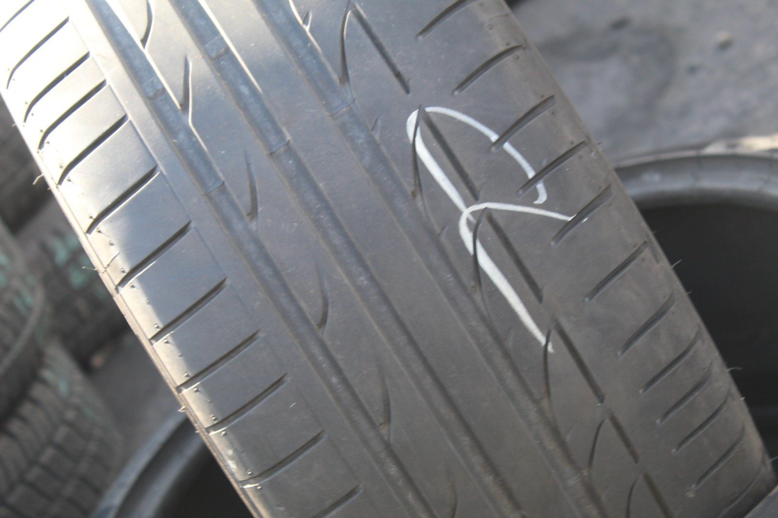245 35 18 Bridgestone, RunFlat, 88Y, x1 Single Tyre 6.3mm (F1_tyres) L3809