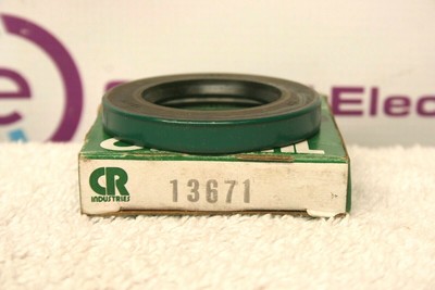Chicago Rawhide 13671 Oil Seal *NEW*
