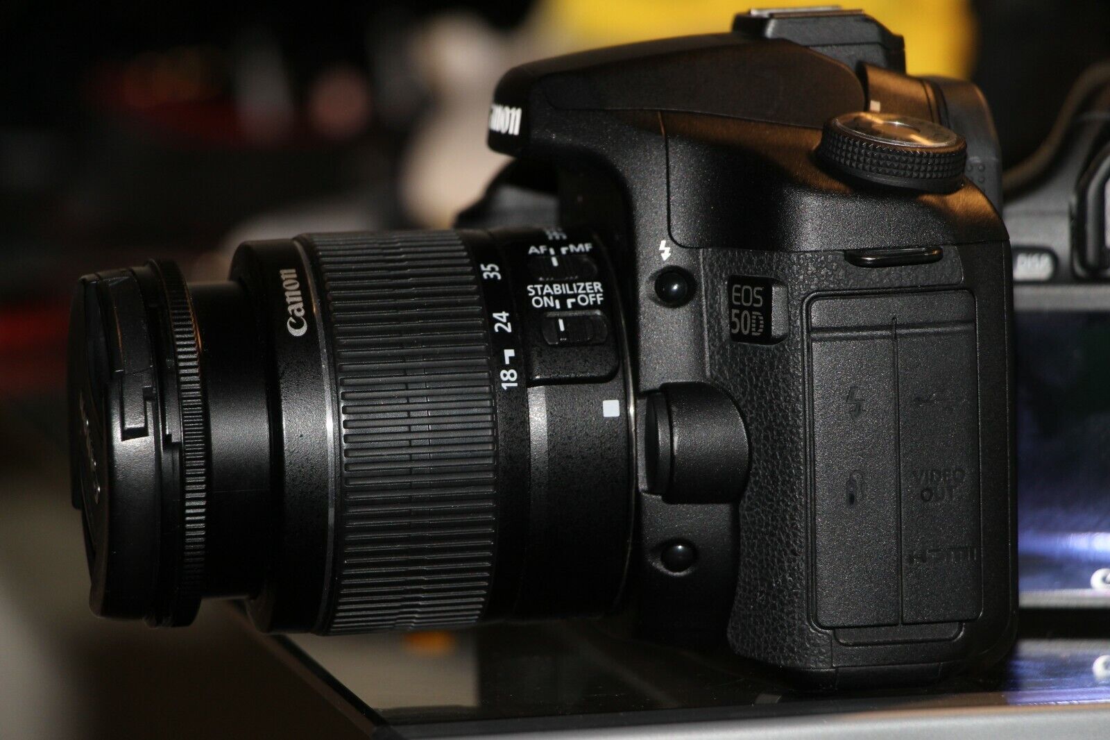 MINT Canon 50D 15.1 MP DSLR Camera 2807B006 with 18-55mm II MINT Canon 50D 15.1 MP DSLR Camera 2807B006 with 18-55mm II