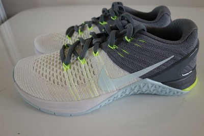 Nike Metcon DSX Flyknit white blue training 849809 100 women's sz. 6