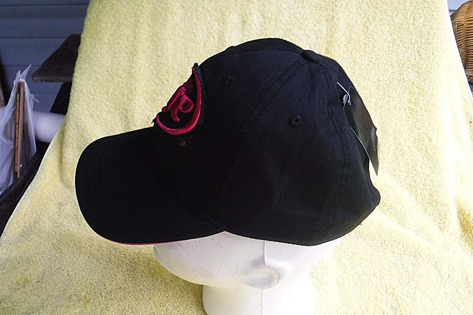 NEW W/ TAGS! WOMEN'S NEON PINK/BLACK RIPPED PATCH LOOK MILLER LITE CAP HAT!