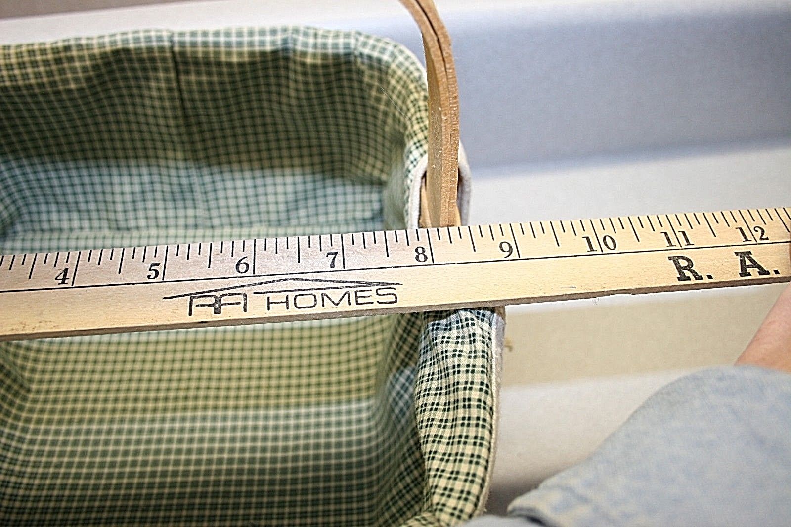 Vintage Lined Basket and Lot of Darning Thread~27 Spools of thread