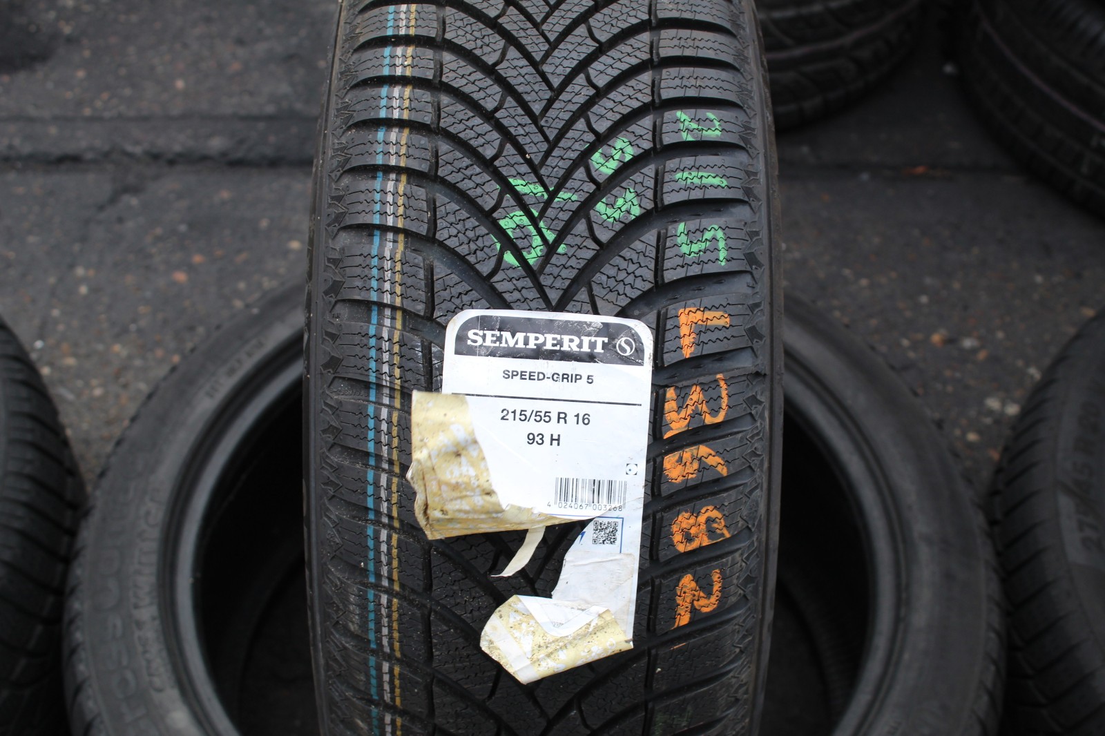 New 215 55 16 Semperit, Winter, M+S, 93H, x1 Single Tyre (F1_tyres) L3682